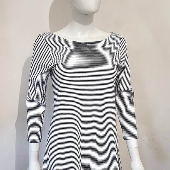 Lilly Pulitzer Shift Dress Womens Small White Blue Pin Stripe Knit 3/4 Sleeve - Picture 7 of 9